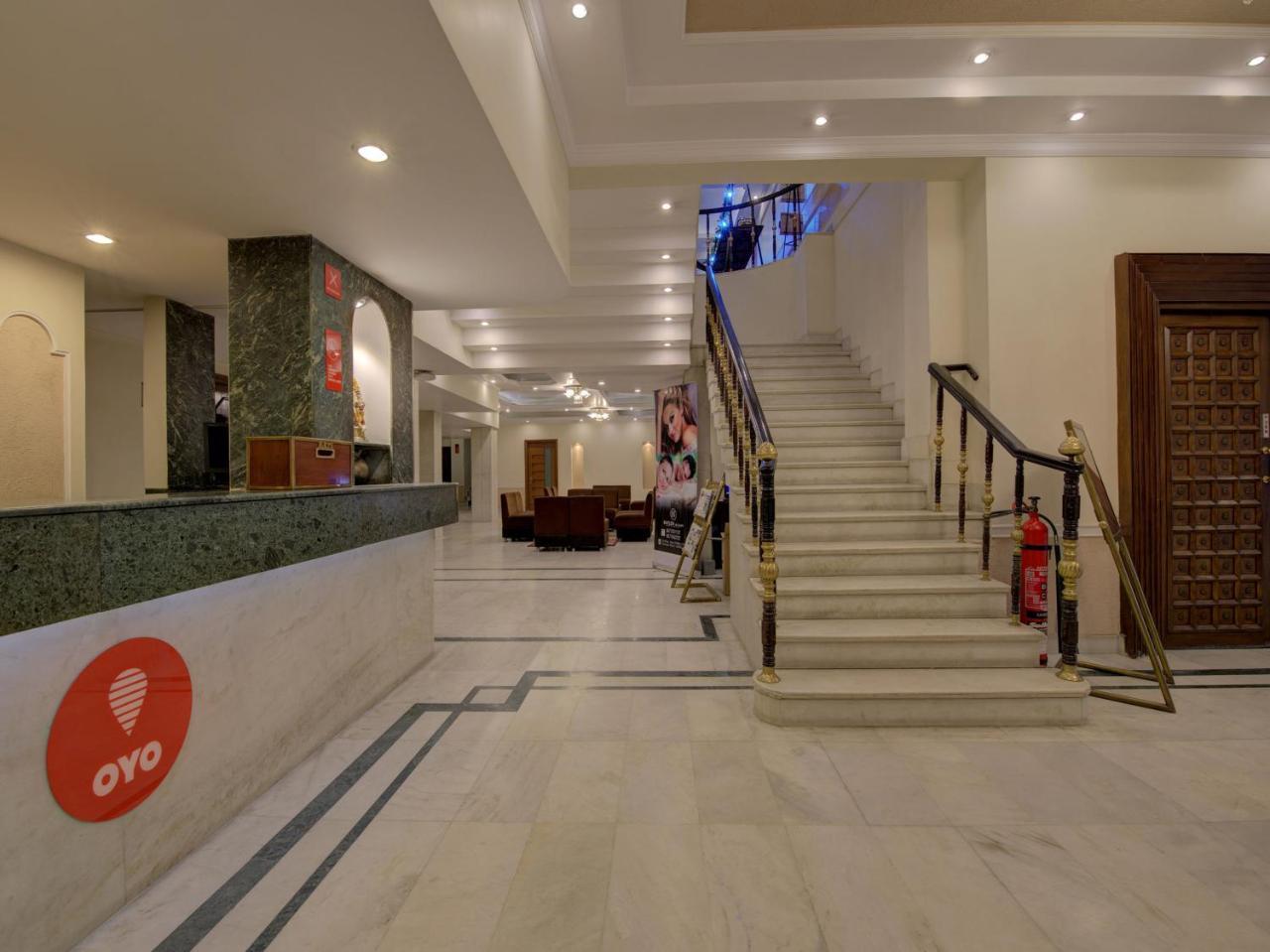 Oyo 1864 Hotel Yuvraj Ранчи Экстерьер фото